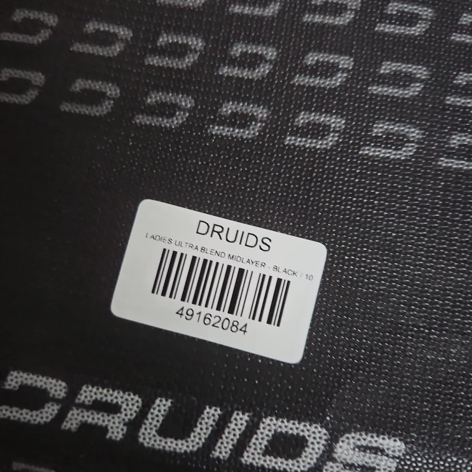 BAGGED DRUIDS LADIES ULTRA BLEND MIDLAYER – BLACK – UK SIZE 10