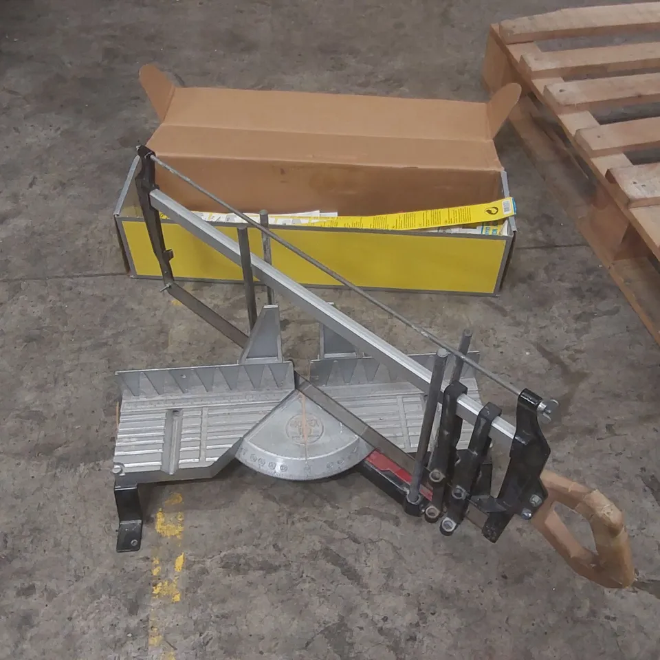 NOBEX CHAMPION 180 HAND MITRE SAW