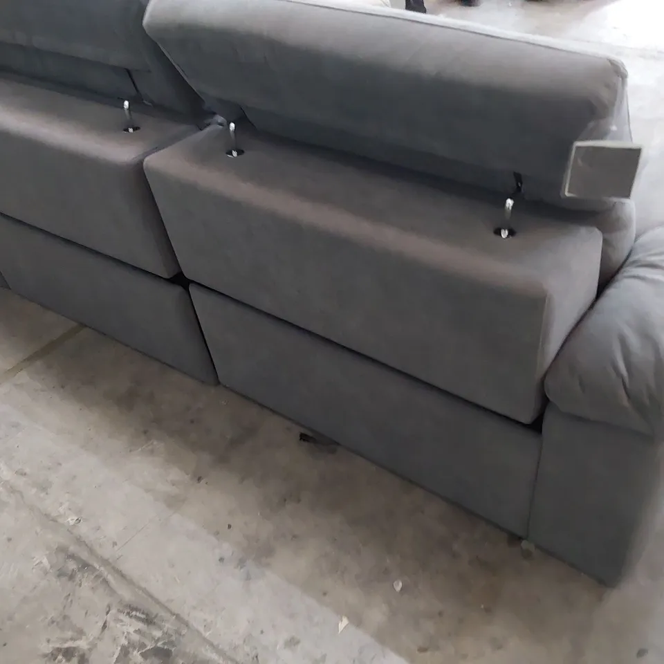 DESIGNER ITALIAN STYLE POWER RECLINING THREE SEATER SOFA WITH ADJUSTABLE HEADRESTS GREY FABRIC