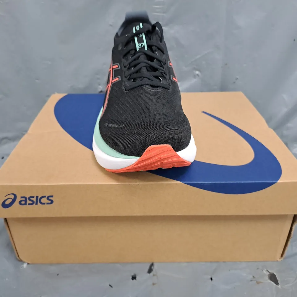 BOXED PAIR OF ASICS GEL-NIMBUS 27 TRAINERS IN BLACK/CORAL SIZE UK 6