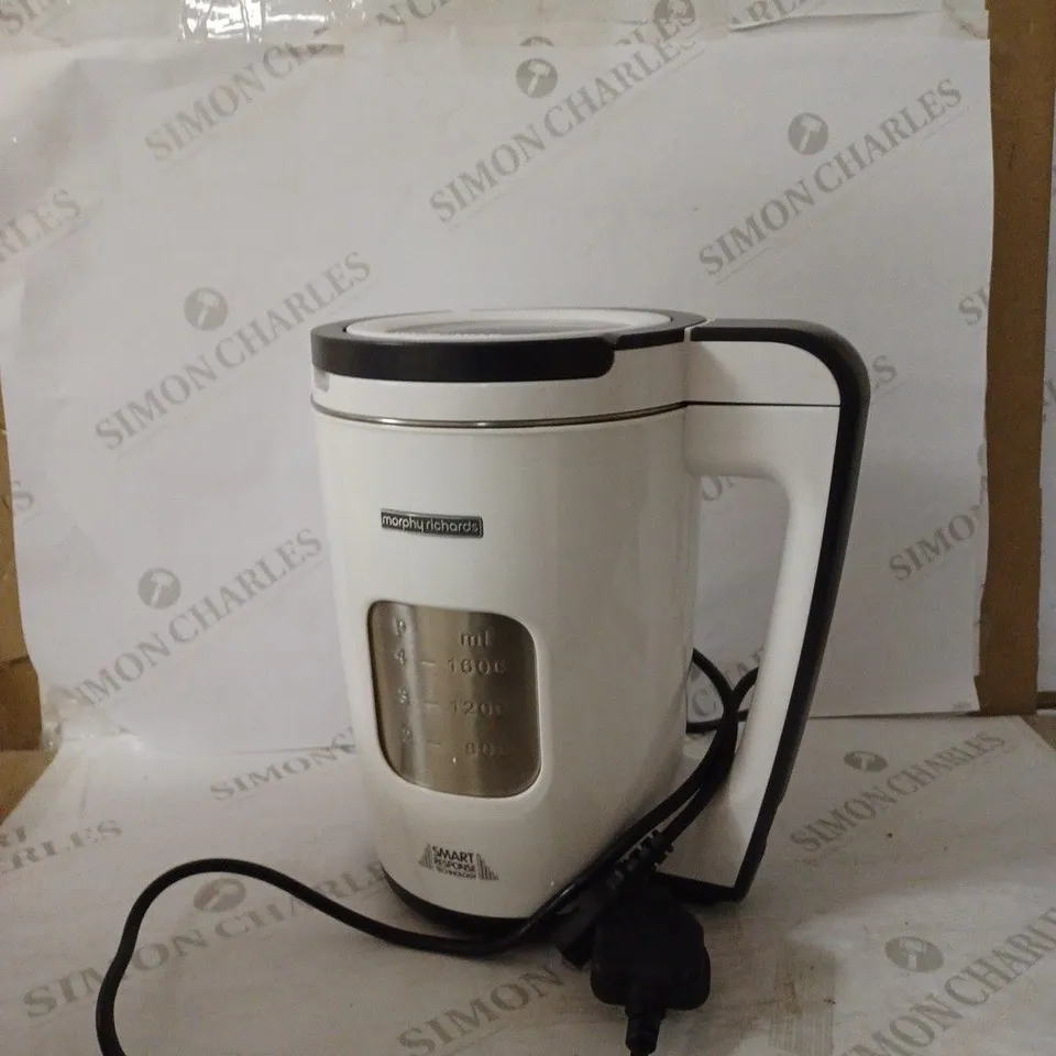 MORPHY RICHARDS TOTAL CONTROL SOUP MAKER