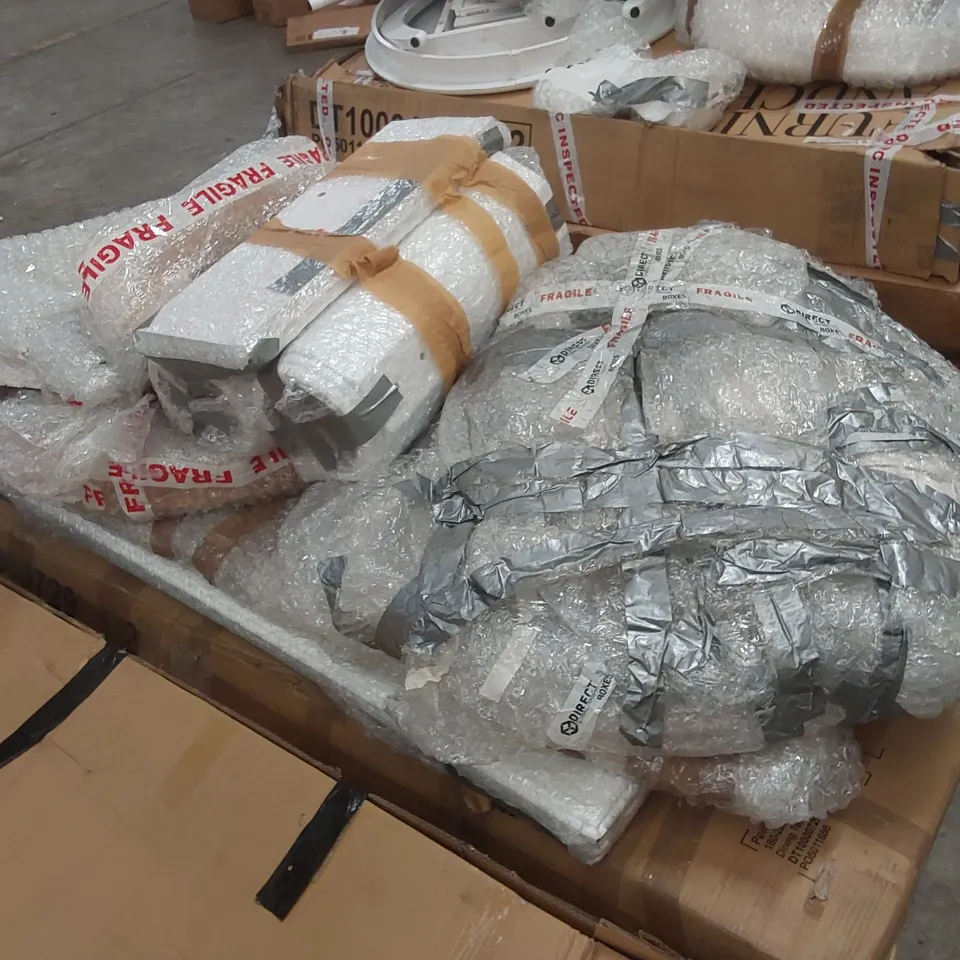 PALLET CONTAINING ASSORTED DESIGNER FURNITURE PARTS
