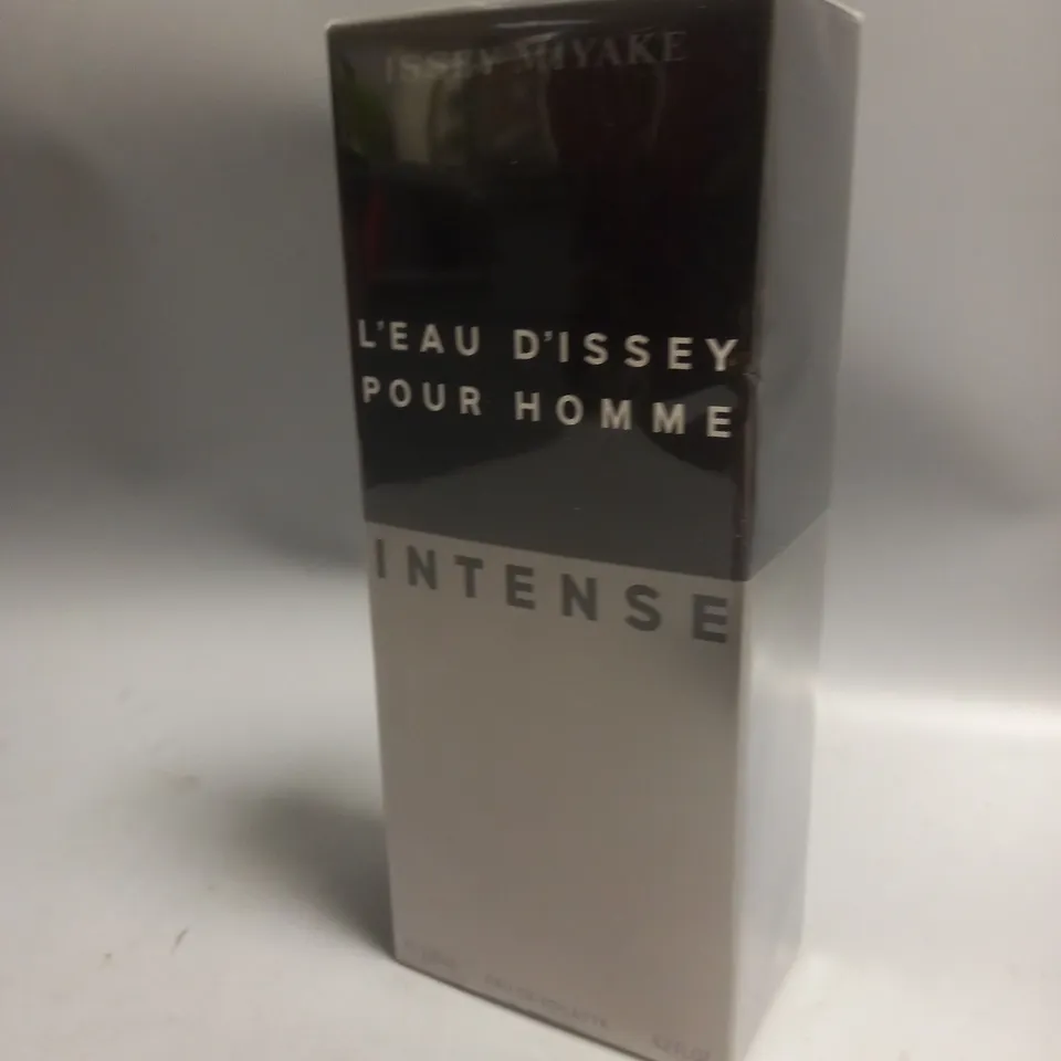 BOXED AND SEALED ISSEY MIYAKE "L'EAU D'ISSEY" INTENSE EAU DE TOILETTE POUR HOMME, 125ML