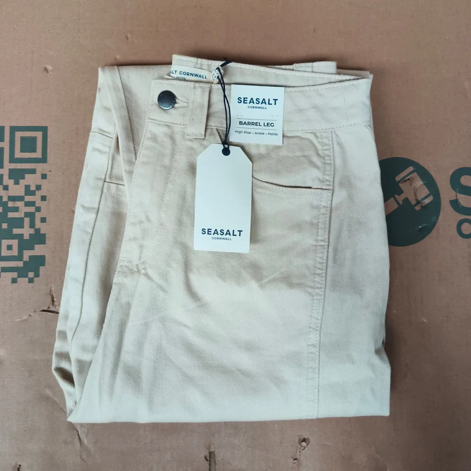 SEASALT CORNWALL BARREL LEG JEANS IN CREAM SIZE UK 10