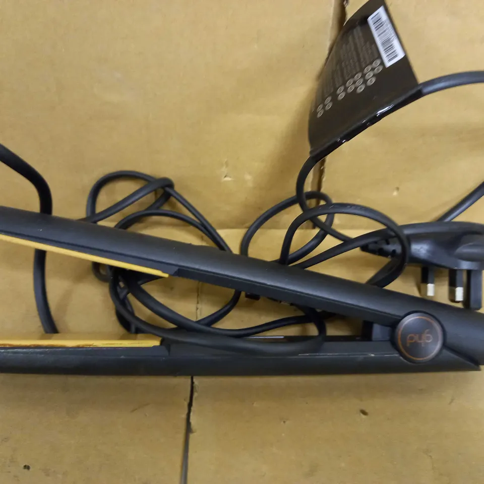GHD HAIR STRAIGHTENERS