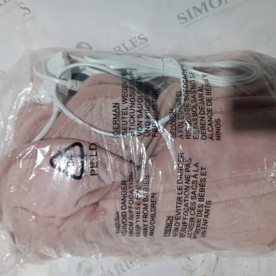 BOXED COZEE HOME VELVETSOFT HEATED THROW IN PINK