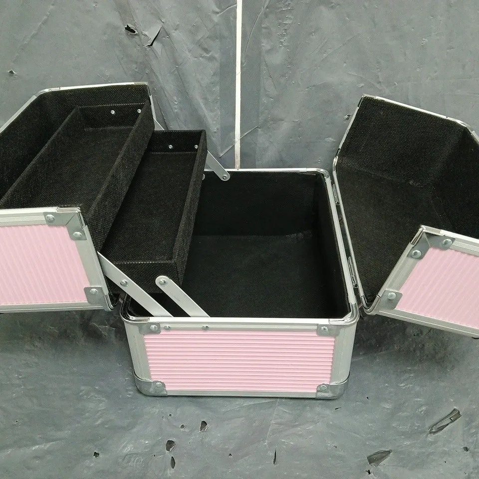 UNBRANDED VANITY CASE IN PINK