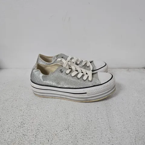 CONVERSE ALL STAR GLITTER PLATFORM SNEAKERS – SILVER (UK 5)