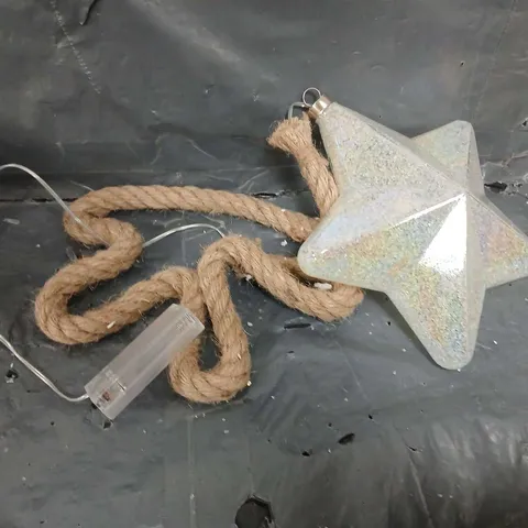 LIGHT UP FROSTED STAR ON ROPE CHRISTMAS DECORATION