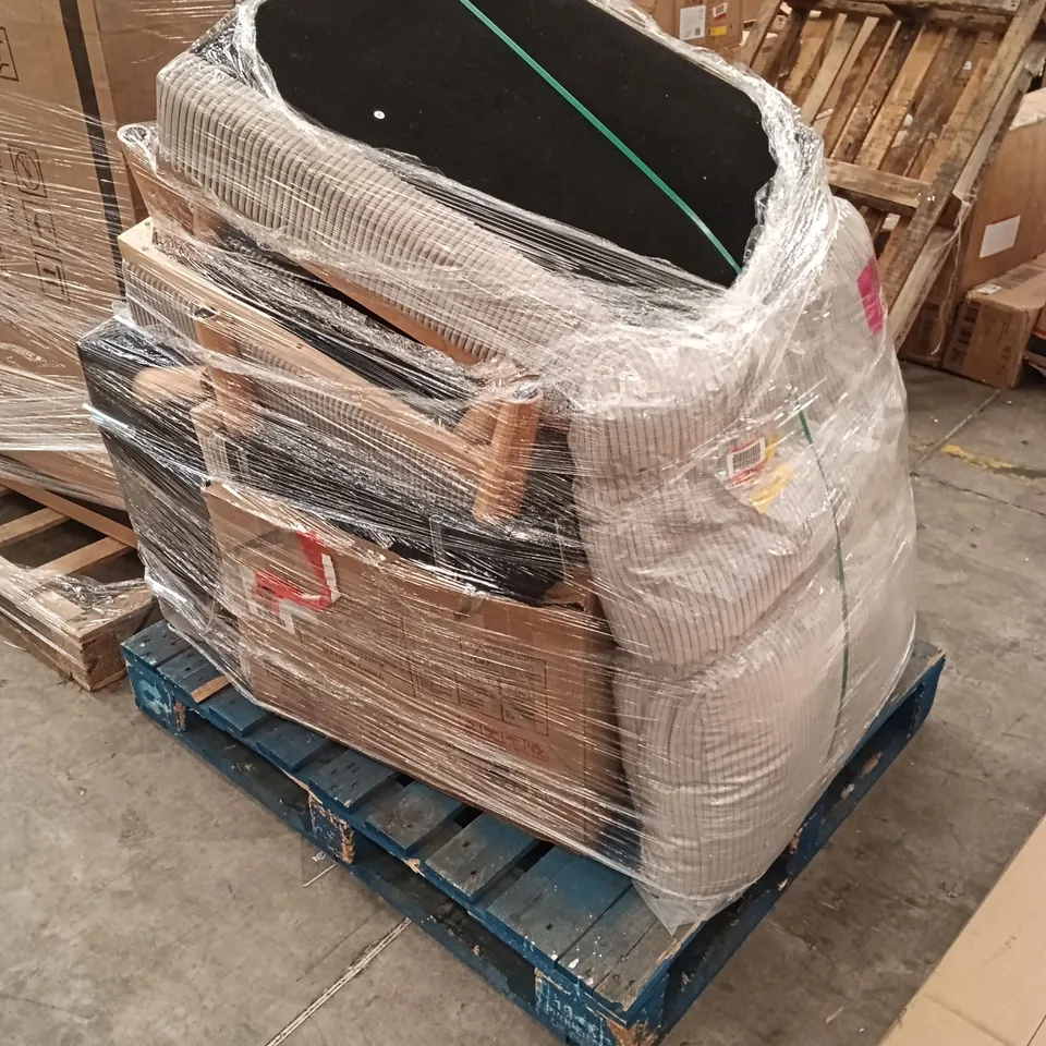 PALLET OF SOFA PARTS AND PIECES 
