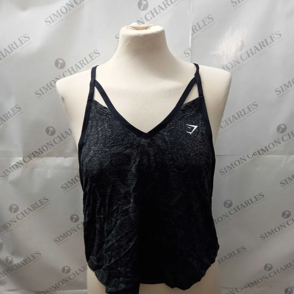 GYMSHARK TRAINING SHIRT SIZE S
