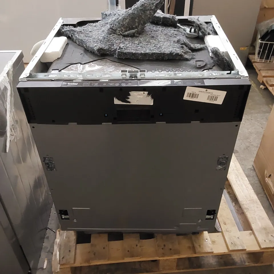 BEKO INTEGRATED FULL SIZE DISHWASHER MODEL B100