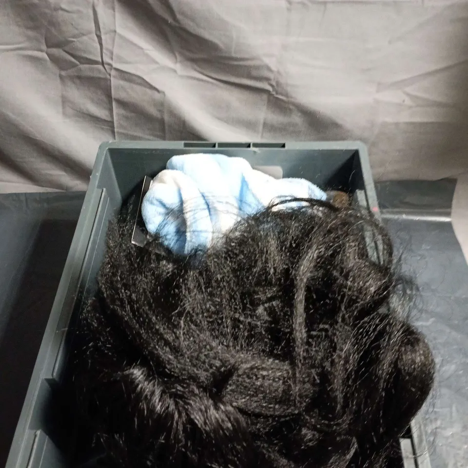 APPROXIMATELY 10 ASSORTED HEALTH AND BEAUTY ITEMS INCLUDING womens wiglet topper and beard brush 