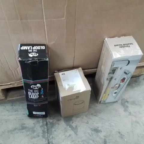 PALLET CONTAINING A LARGE QUANTITY OF ELECTRICAL PRODUCTS TO INCLUDE;LAVA LAMP,HEATED BOARD,DEHUMIDIFIER 