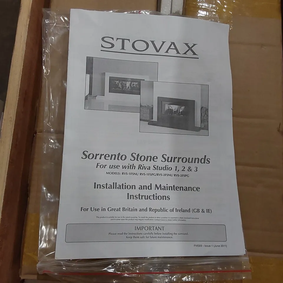 BOXED STOVAX SORRENTO STONE SURROUNDS FOR USE WITH RIVA STUDIO 1,2 & 3 - WHITE (1 BOX)