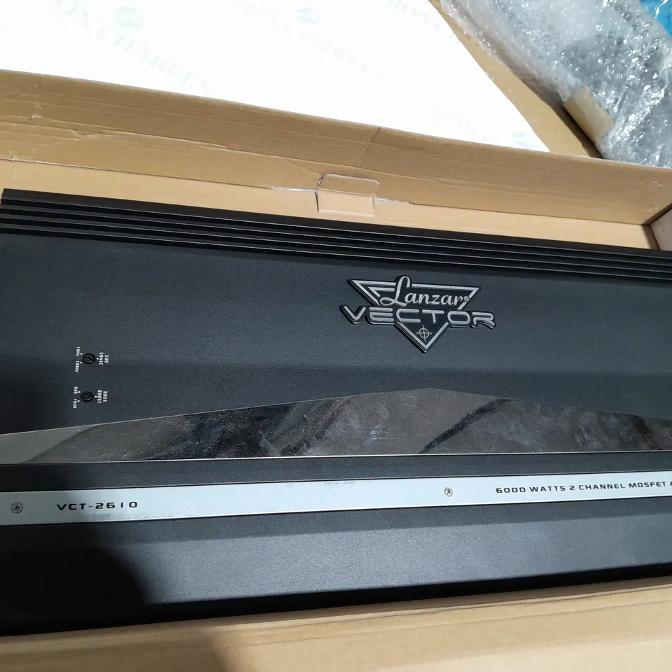 6000W SYSTEMPOWER VCT-2610 2 CHANNEL HIGH POWER MOSFET AMPLIFIER 