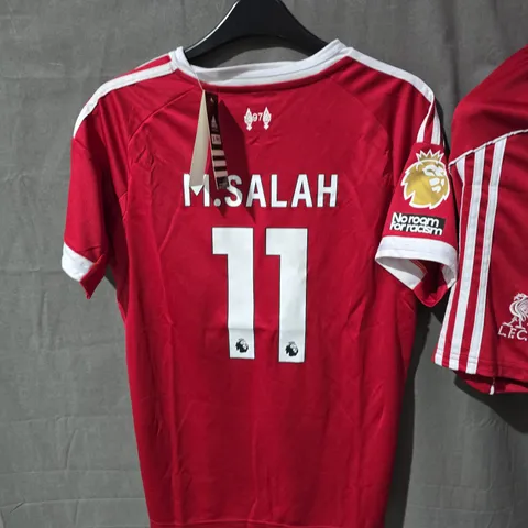 LIVERPOOL FC M. SALAH 11 HOME SHIRT + SHORTS – ADIDAS OFFICIAL LICENSED PRODUCT, SIZE UK 28