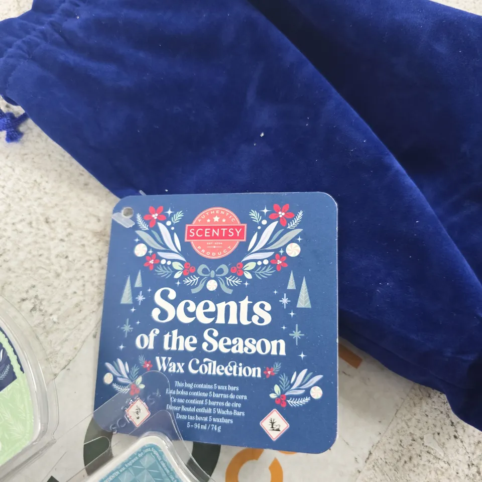 SCENTSY WAX MELT COLLECTION – SEASONS OF THE SEASON WITH BLUE VELVET BAG