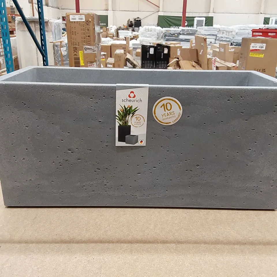 C-CUBE PLANTER BOX (1 ITEM)