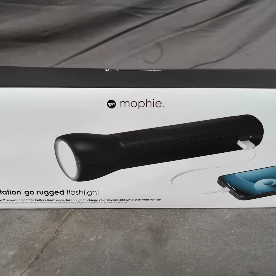 MOPHIE POWERSTATION GO RUGGED FLASHLIGHT – PORTABLE CHARGER 
