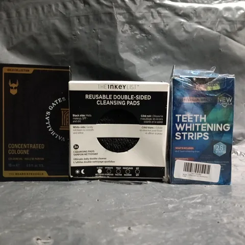 APPROXIMATELY 20 ASSORTED COSMETIC ITEMS TO INCLUDE TEETH WHITENING STRIPS, DOUBLE -SIDED CLEANSING PADS, ETC - COLLECTION ONLY