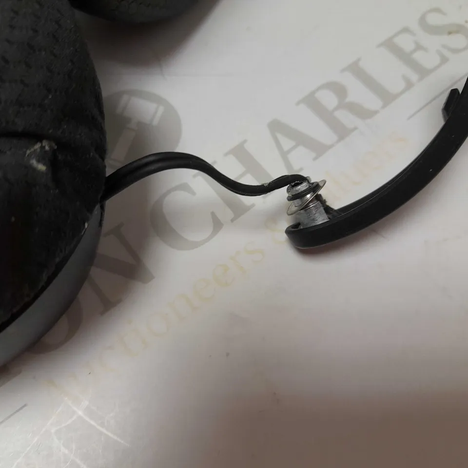 STEELSERIES ARCTIS 9X XBOX ONE WIRELESS GAMING HEADSET