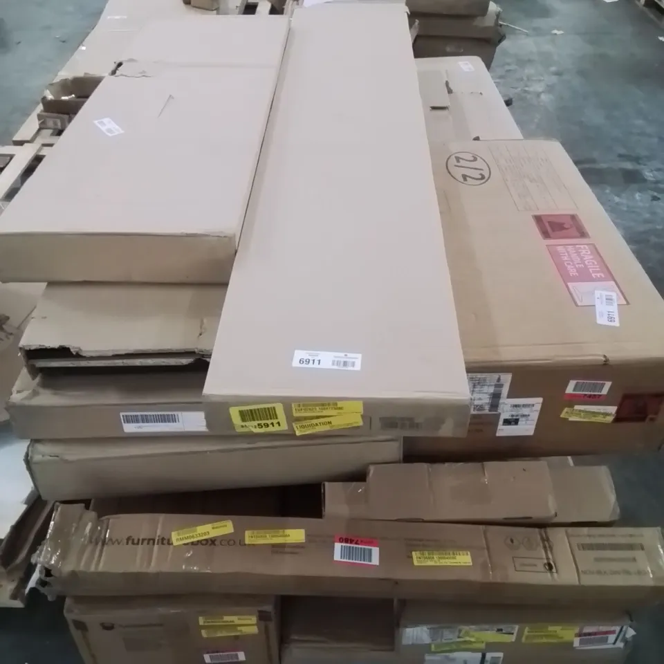 PALLET CONTAINING VARIOUS ASSORTED INCOMPLETE FURNITURE PARTS AND OTHER HOUSEHOLD ITEMS