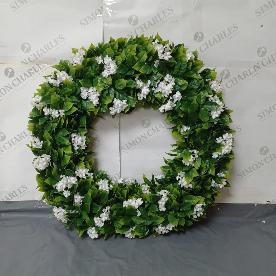 GARDEN REFLECTIONS PRE LIT FAUX FLORAL CREPE MYRTLE WREATH DECOR