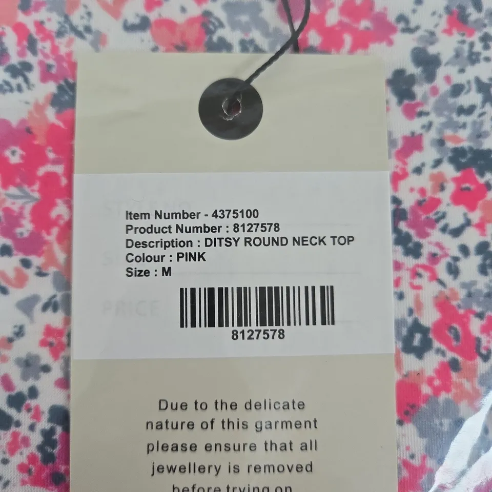 ANAMOR DITSY ROUND NECK TOP – PINK, SIZE M
