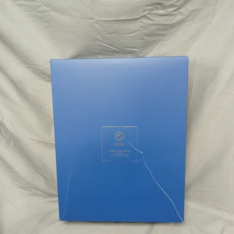 ESPA WELLNESS ADVENT CALENDAR – BLUE BOX INCLUDING OPTIMAL HAIR SHAMPOO AND CONDITIONER, BATH MILK, HAIR AND SCALP MUD ETC