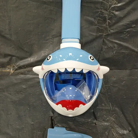 8 X CHILDRENS SHARK DESIGN SNORKELLING MASKS  