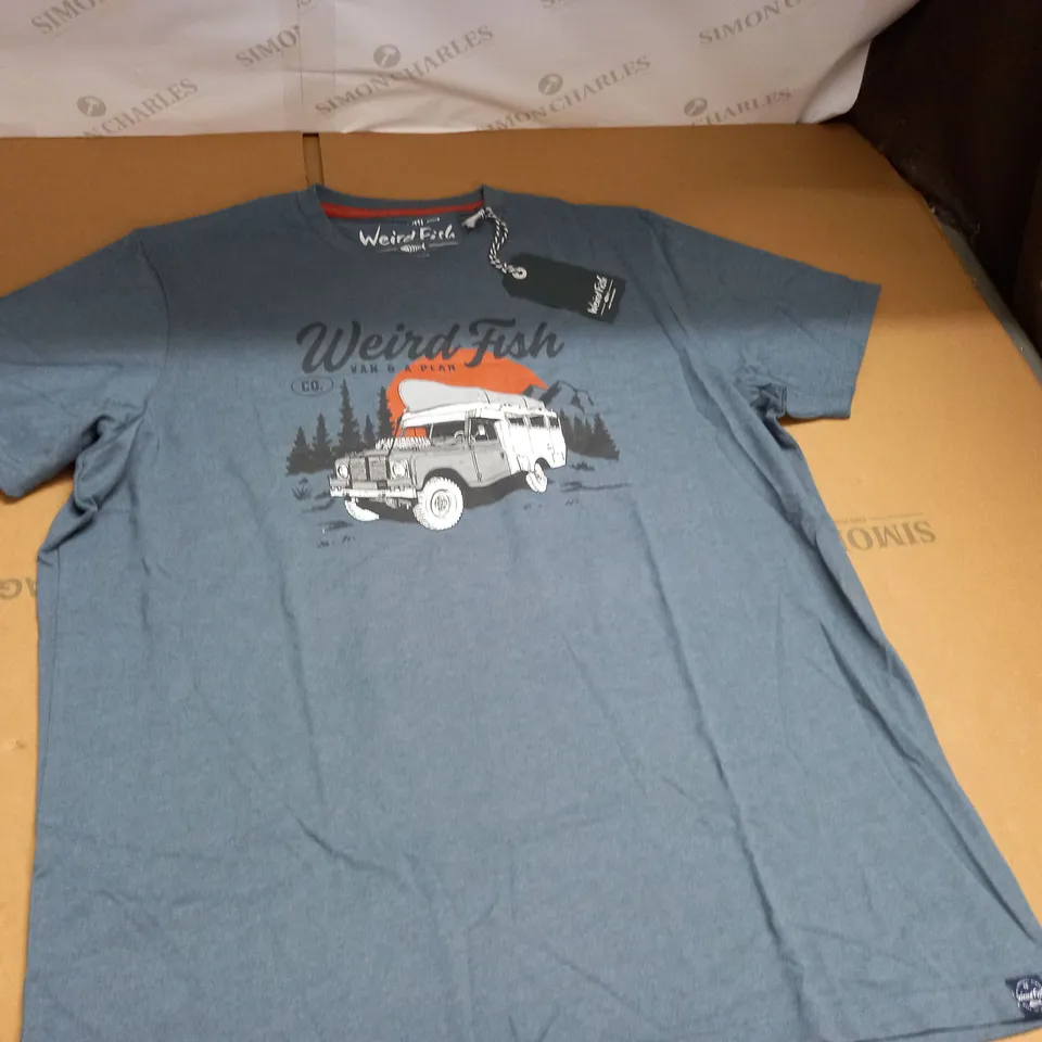 WEIRD FISH VAN LIFE TEE - XL
