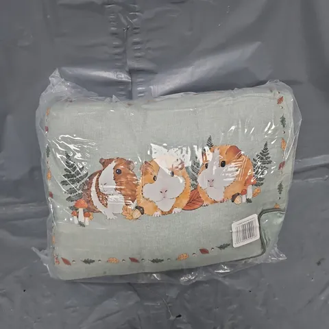 APPROXIMATELY 14 AUTUMN GUINEA PIGS 35X45CM FILLED CUSHIONS - COLLECTION ONLY