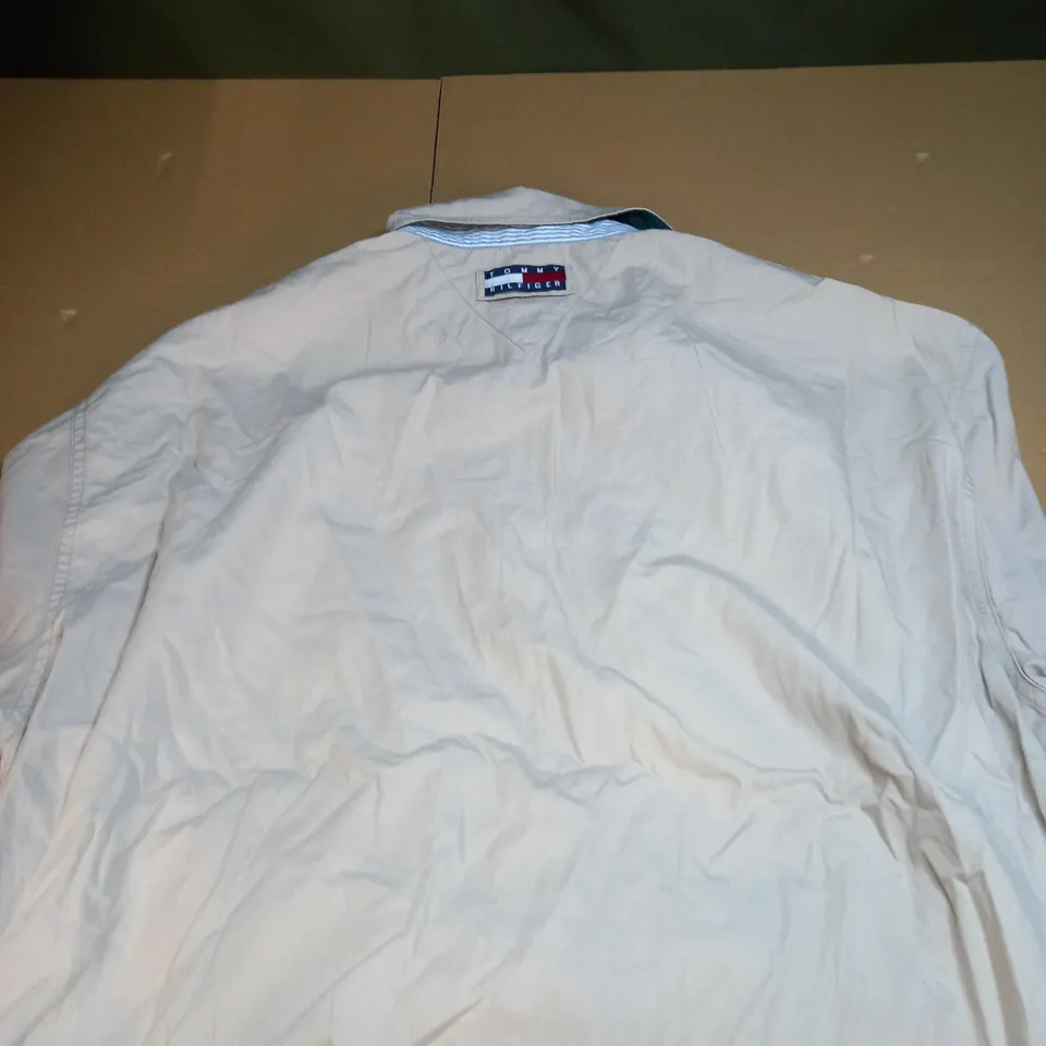 MENS BEIGE TOMMY HILFIGER JACKET SIZE XL