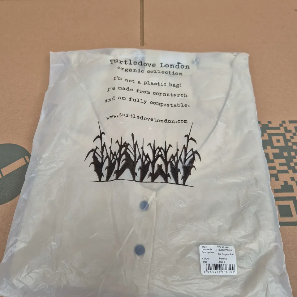 TURTLE DOVE LONDON ORGANIC DUNGAREE – SIZE 3