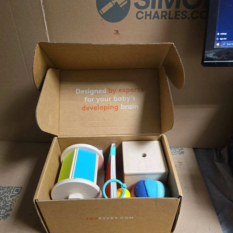 LOVEVERY THE STARTER PLAY KIT – BABY TOYS FOR 5–6 MONTHS (BOXED)