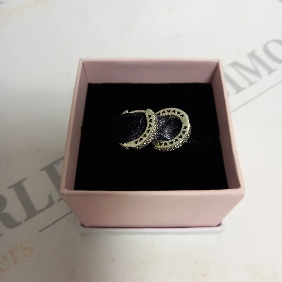 BOXED PANDORA SILVER HEART EARRINGS