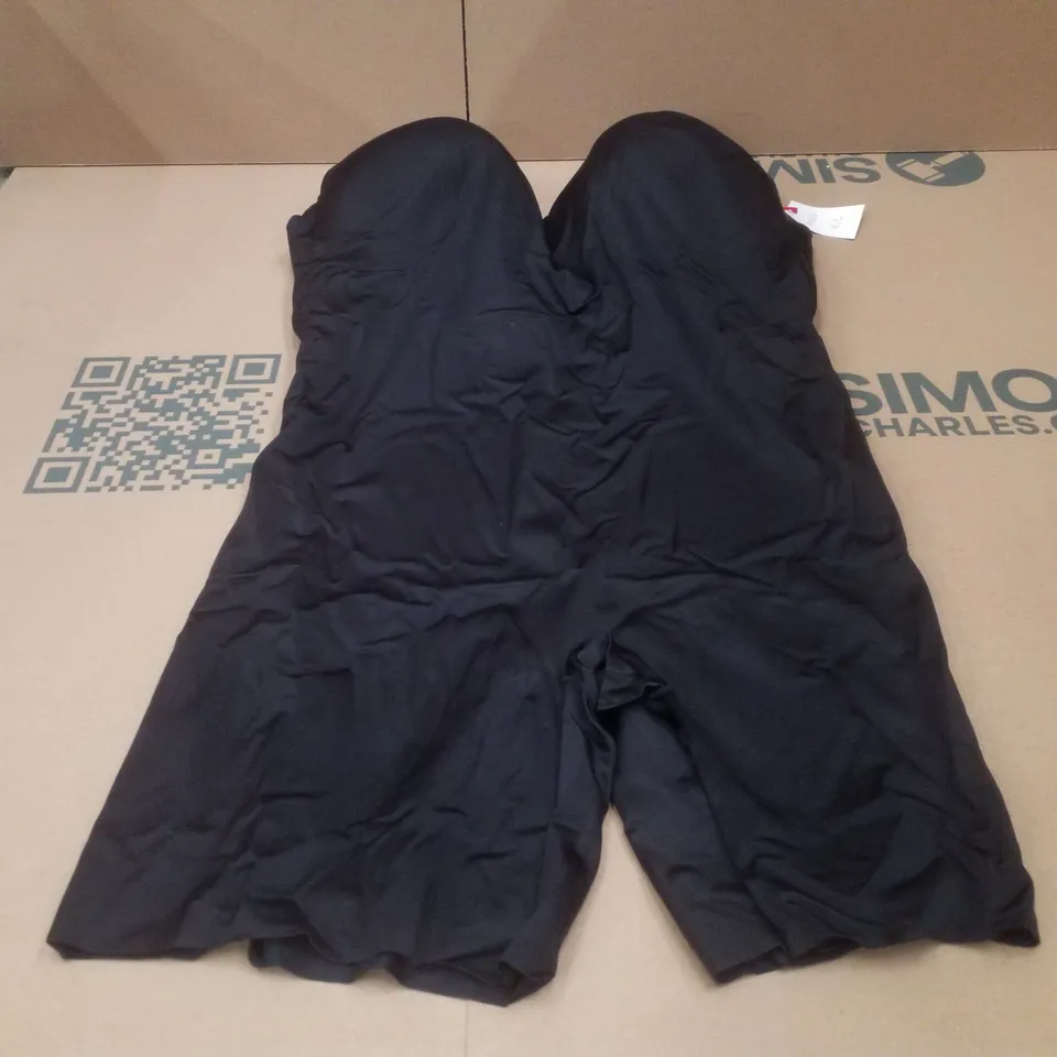 BOX CONTAINING APPROXIMATELY 12 BRAND NEW MAGISCULPT BLACK BODYSUITS - SIZE 40E