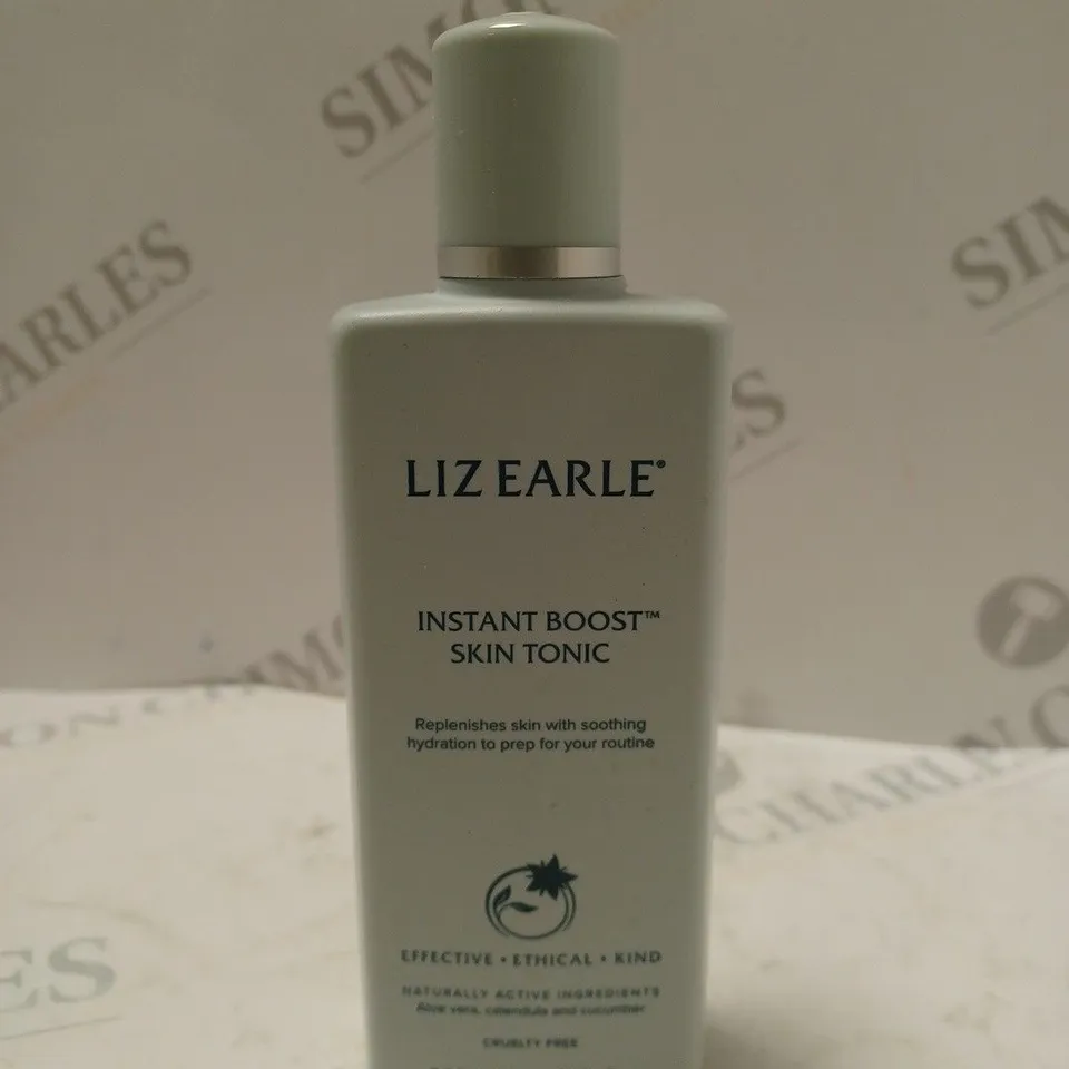 LIZ EARLE INSTANT BOOST SKIN TONIC - 200ML