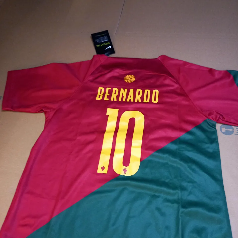 CHILDRENS NIKE PORTUGAL HOME JERSEY AND SHORTS WITH 10 BERNARDO SIZE UNSPECIFIED