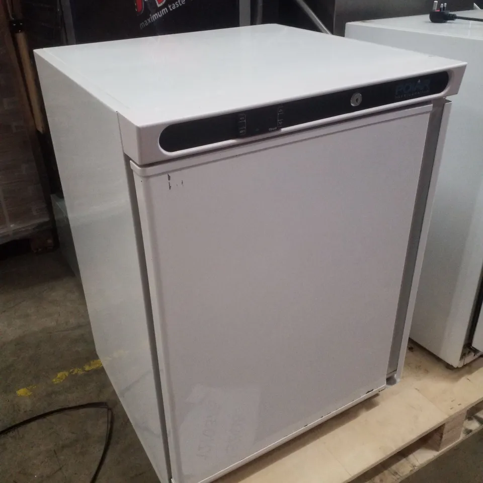 POLAR CD610 UNDERCOUNTER FRIDGE