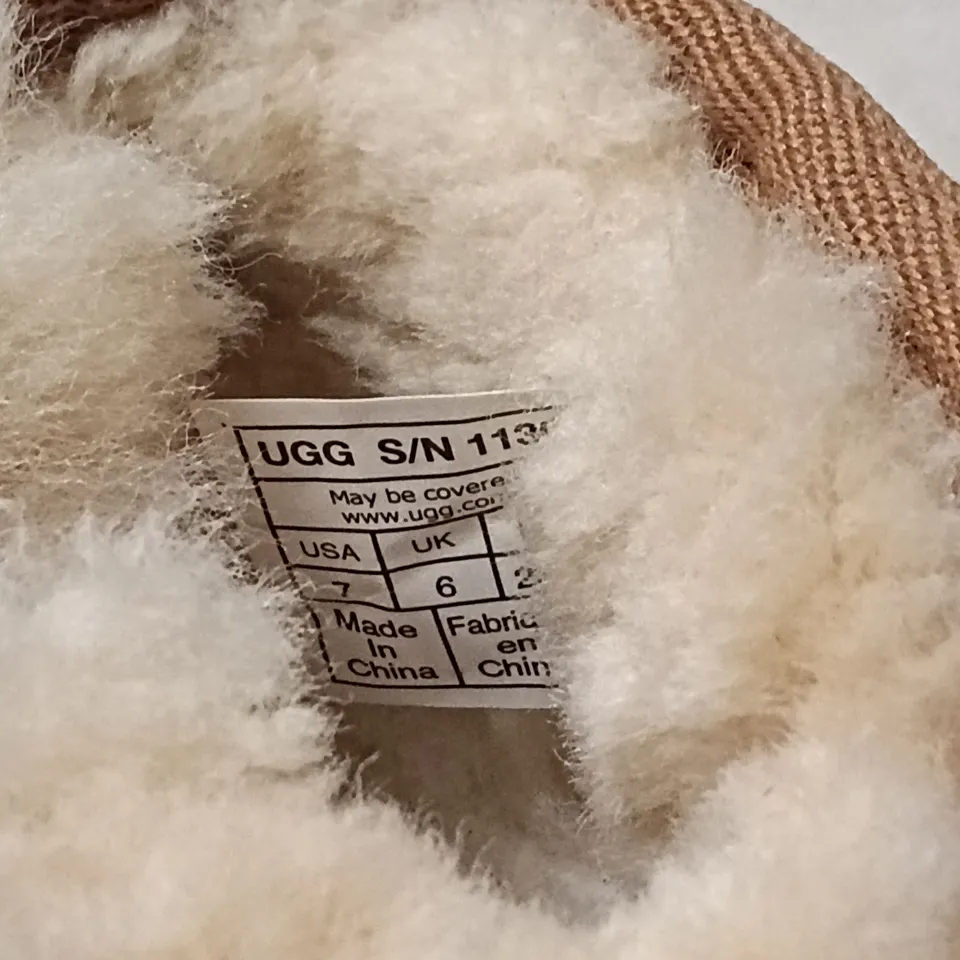 UGG Baby Boots – Brown Suede with Shearling, UK 6 (US 7)