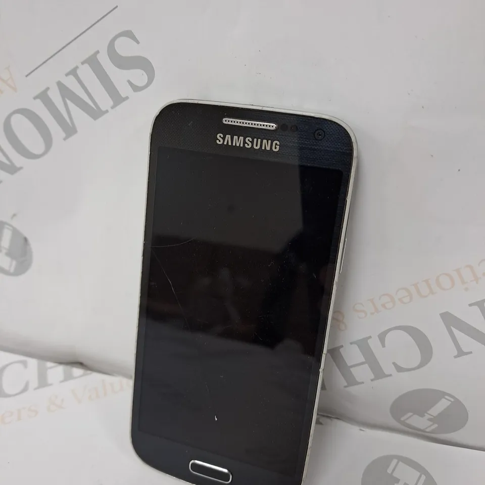 SAMSUNG GALAXY S4 SMARTPHONE