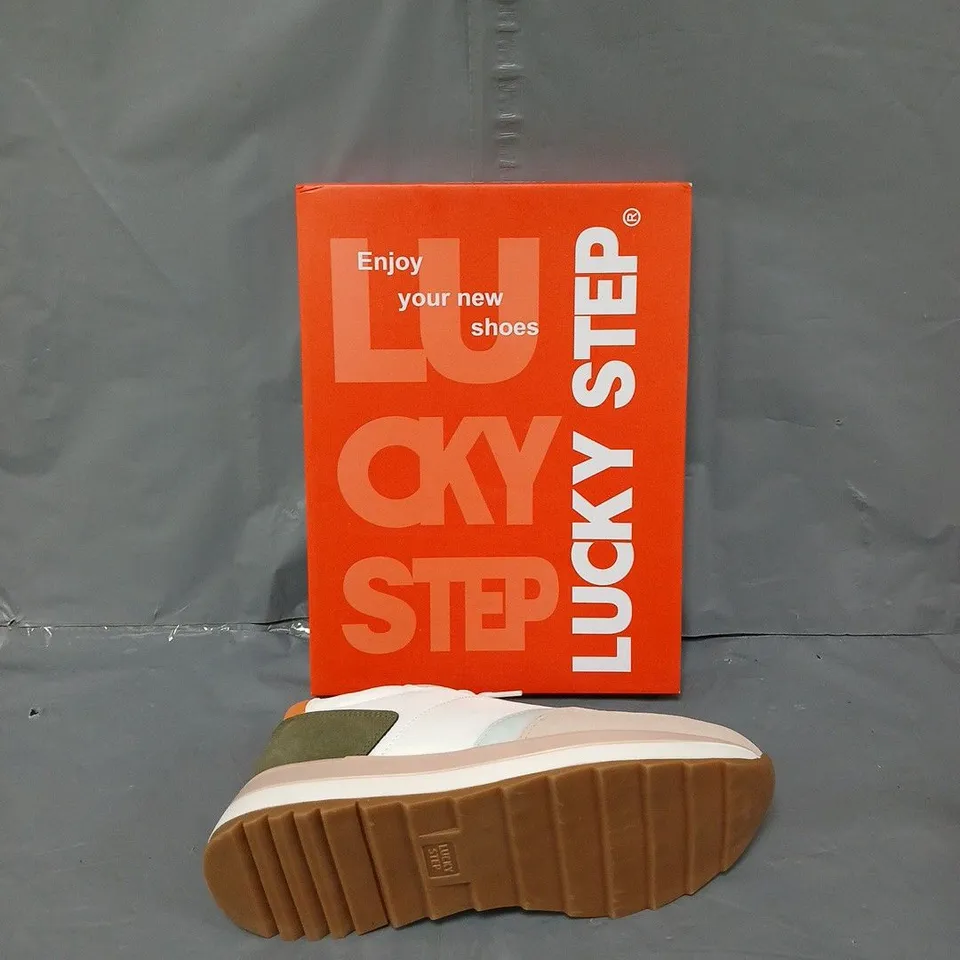 BOXED PAIR OF LUCKY STEP MULTI LACE UP TRAINERS UK 7