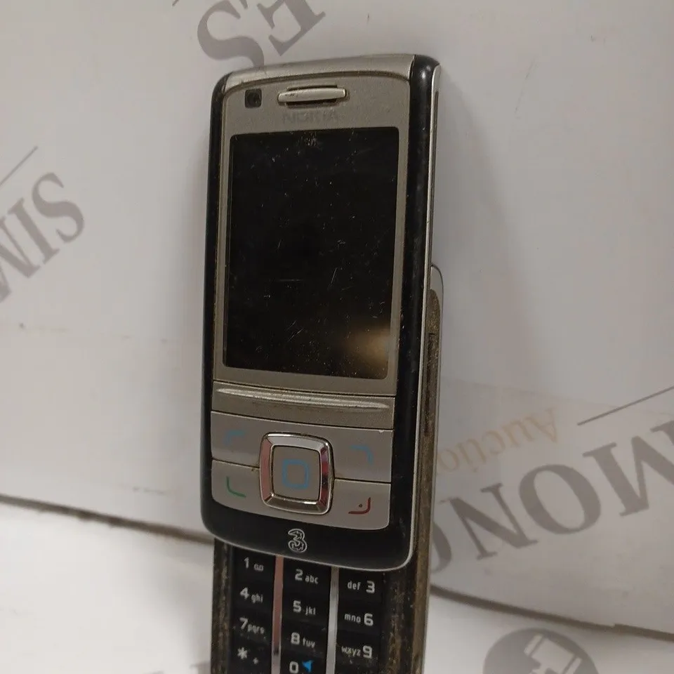 NOKIA MOBILE PHONE - MODEL UNSPECIFIED 