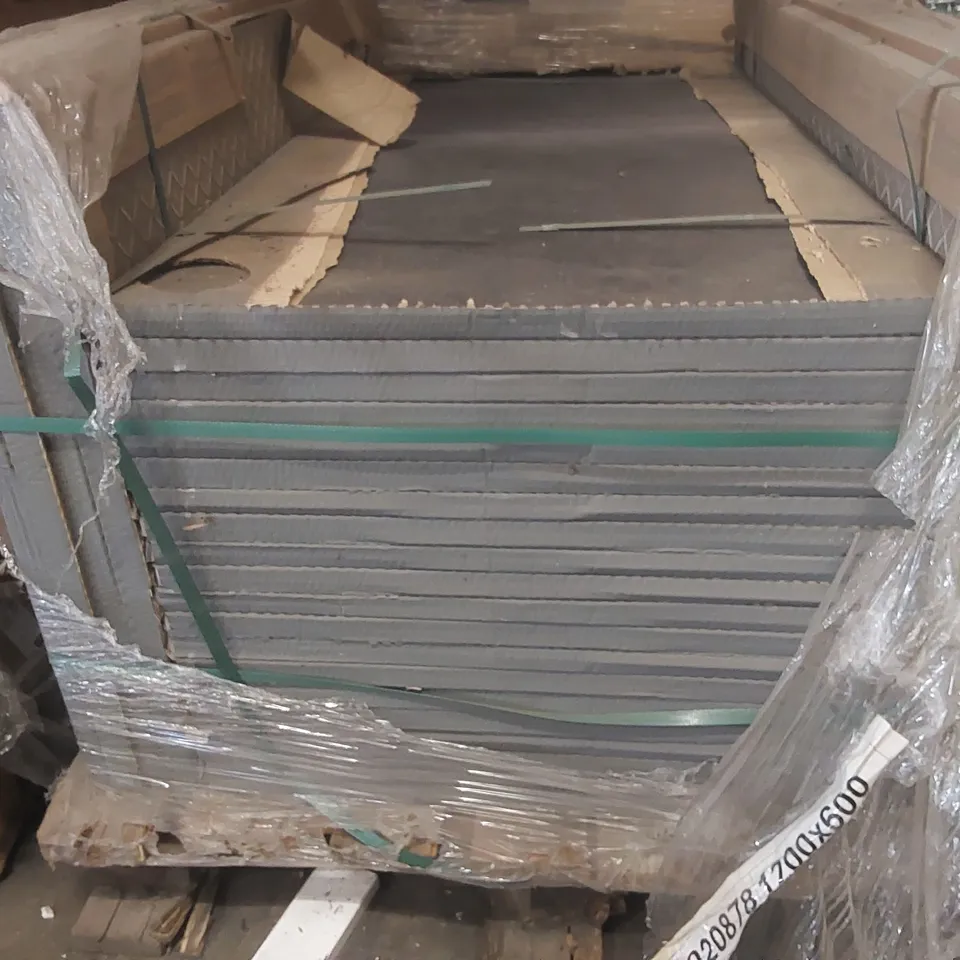 PALLET CONTAINING APPROXIMATELY 25x PIZARRA ANTHRACITE 1200 x 600 x 20MM TILLES