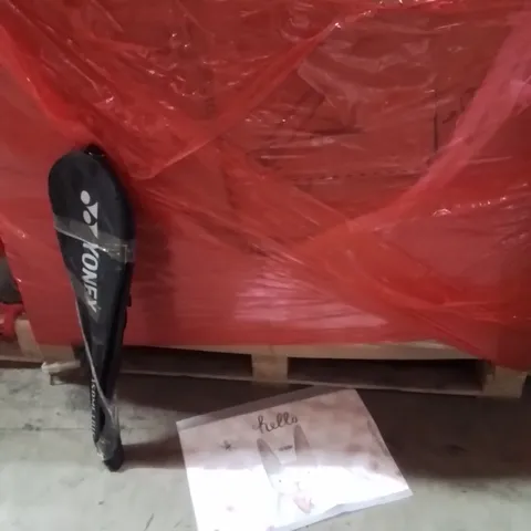 PALLET OF ASSORTED HOUSEHOLD GOODS AND PRODUCTS TO INCLUDE;TENNIS RACKET,BABY MAT