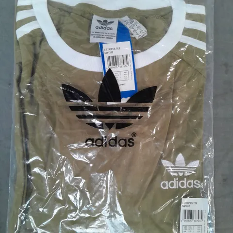 ADIDAS 3-STRIPES T-SHIRT IN OLIVE/WHITE SIZE XXL