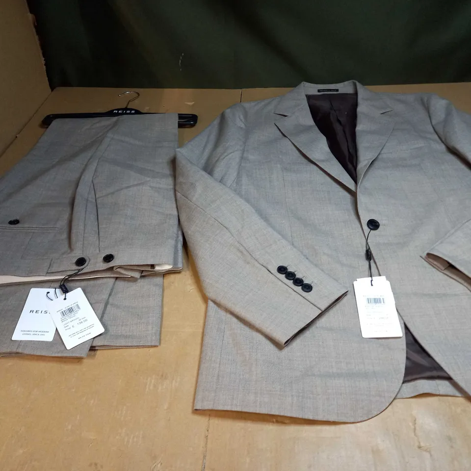 MENS REISS 2 PIECE SUIT SIZE 40 PANTS 32