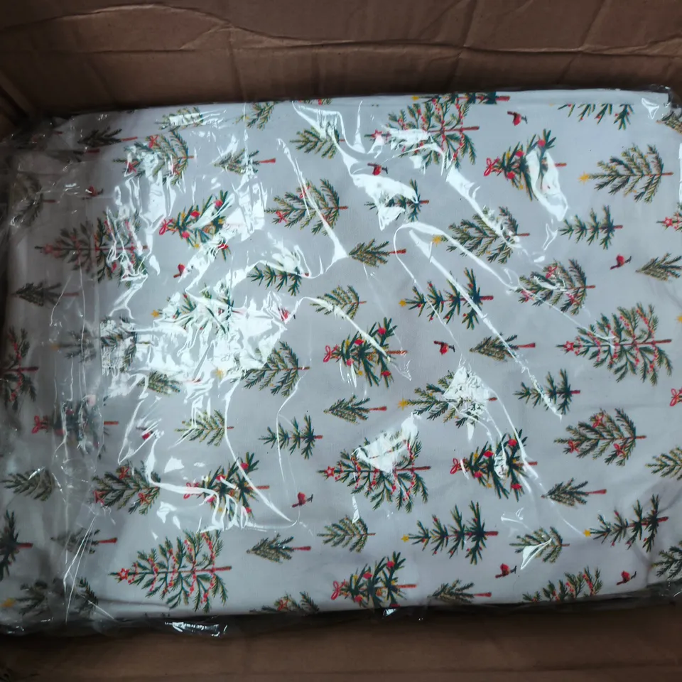 APPROXIMATELY 48 GISELA GRAHAM TREES APRONS IN WHITE